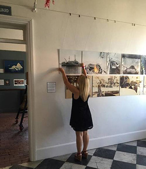 intern hanging photo