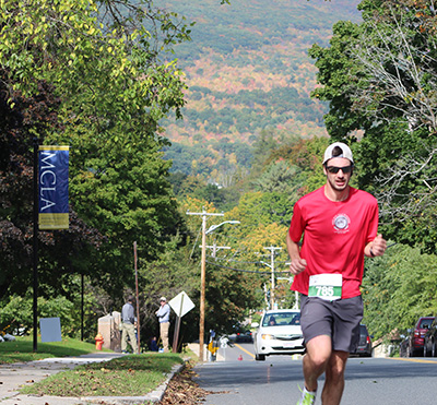 runner during race